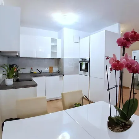 Lea Apartment Zentrum Lipsk Zewnętrze zdjęcie